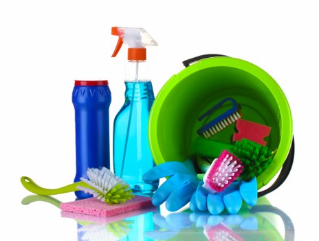 Kitchen and bathroom domestic cleaning in Streatham home